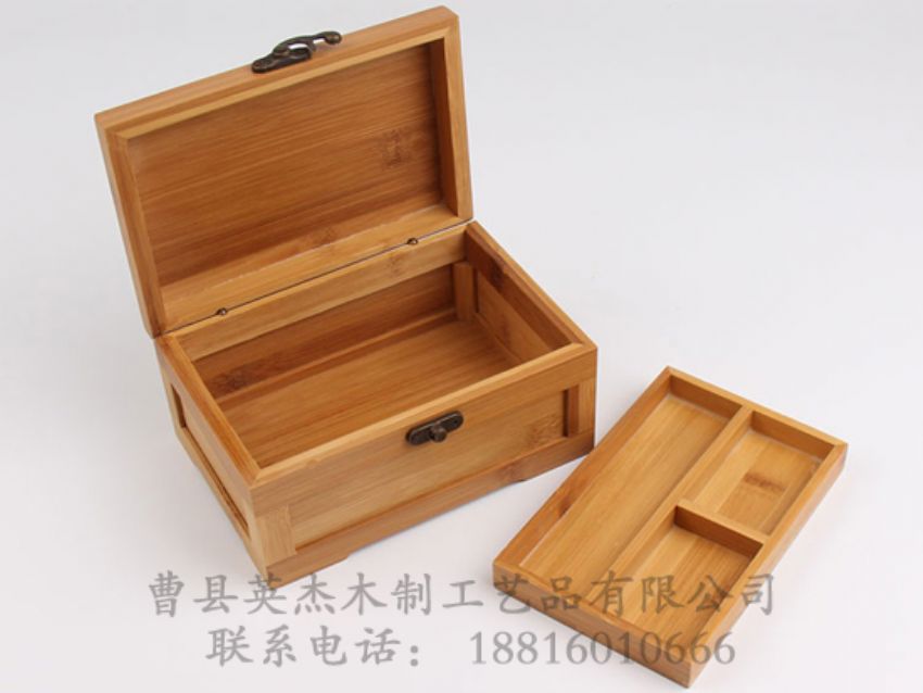 点击查看详细信息<br>标题：高档竹木盒 阅读次数：1059