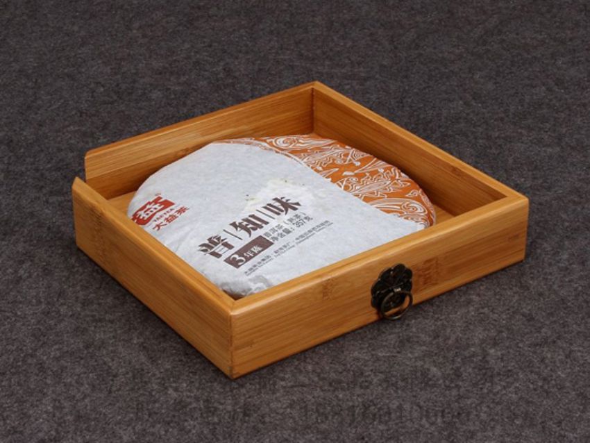 点击查看详细信息<br>标题：竹木茶叶盒 阅读次数：1064
