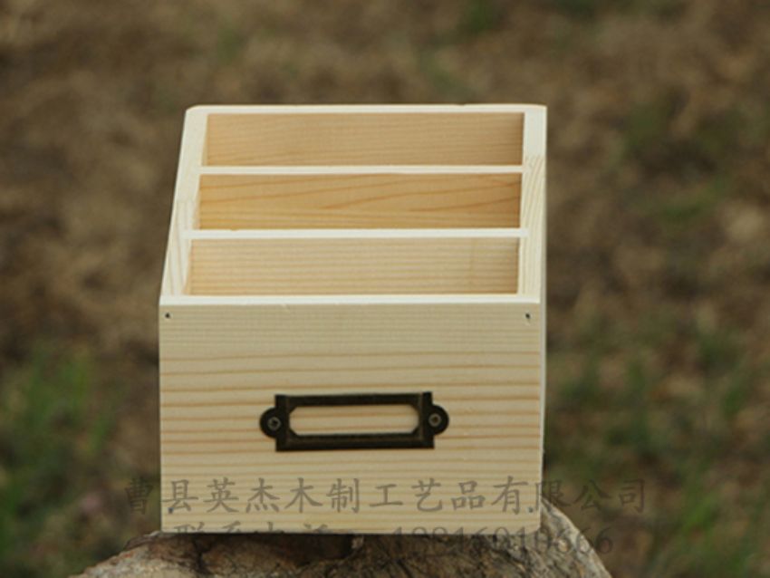 点击查看详细信息<br>标题：出口3格储物盒 阅读次数：1252