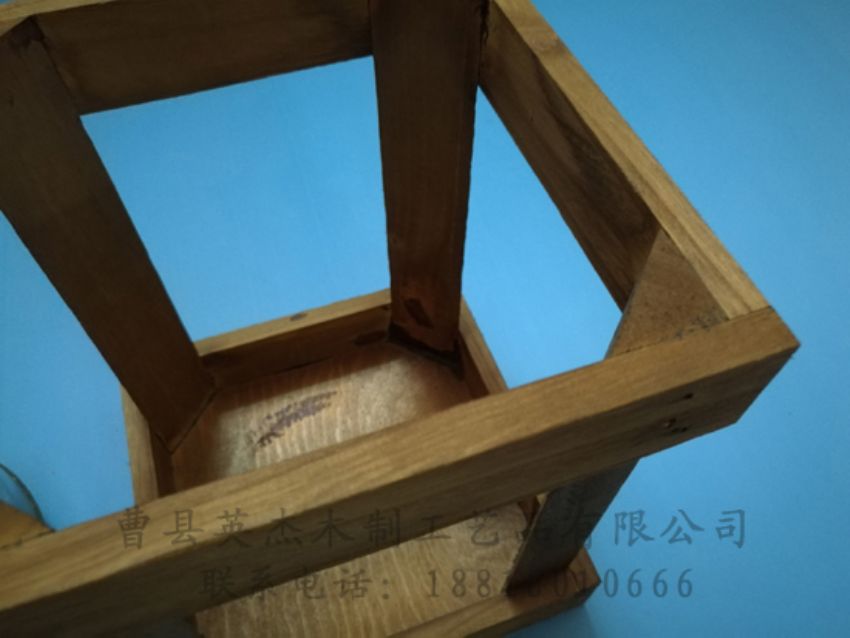 点击查看详细信息<br>标题：木制底座  木制杯盖 阅读次数：978