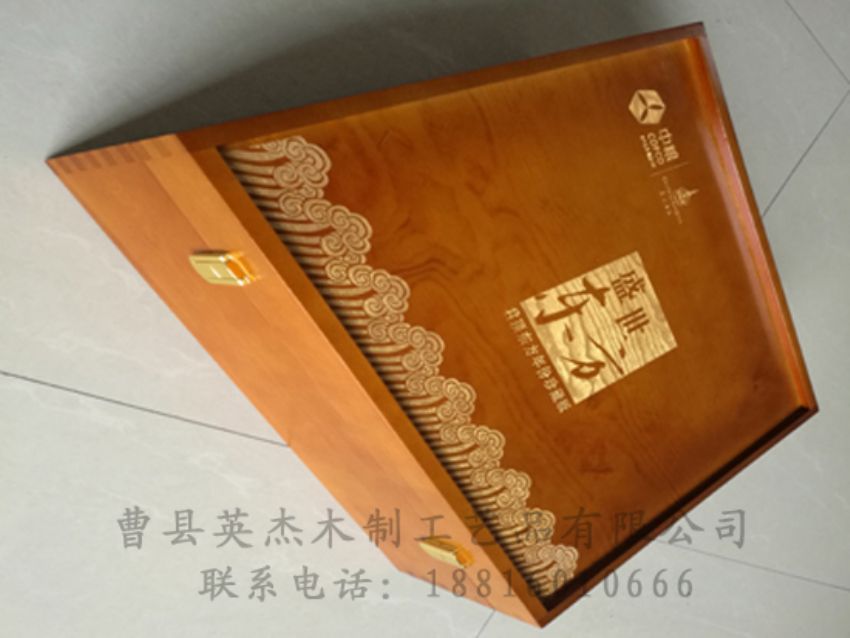 点击查看详细信息<br>标题：木制红酒盒 阅读次数：1037