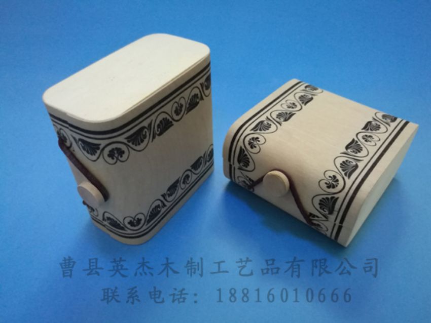 点击查看详细信息<br>标题：桦木树皮盒 阅读次数：1427